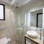 Azure Bay 3* Sarandë