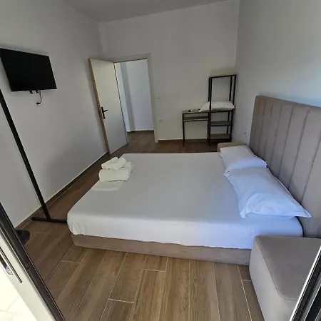 Azure Bay 3* Saranda